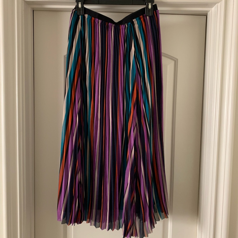Halogen Pleated maxi skirt